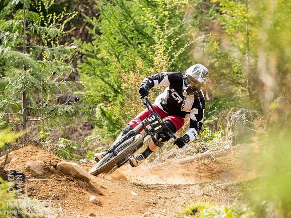 LJ_20150419-_4191397