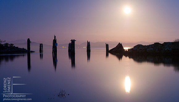 Full moon over Royston Wrecks