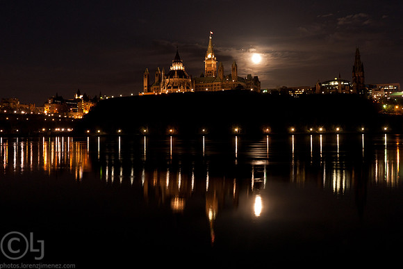 Supermoon over Parliament Hill